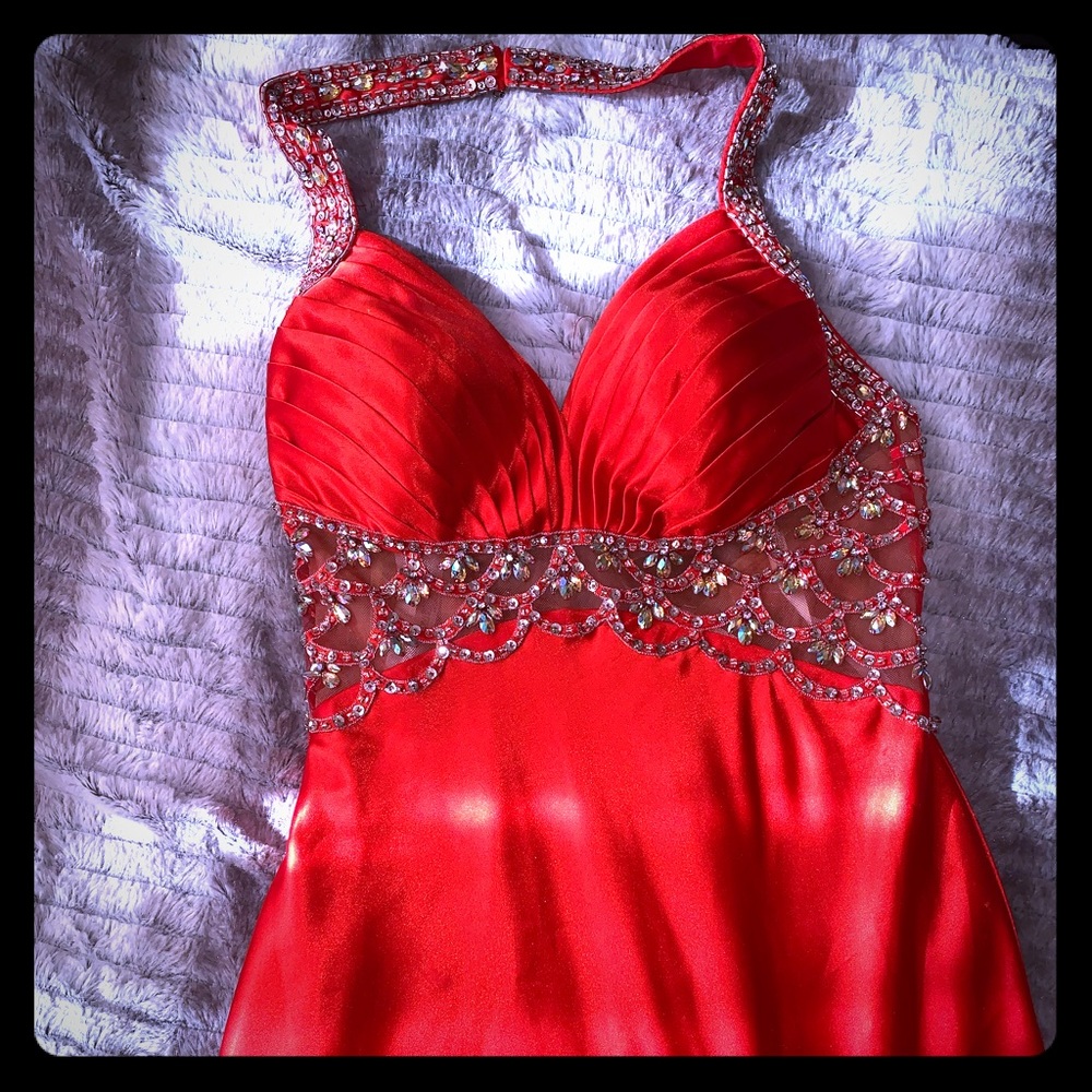 Red prom dress